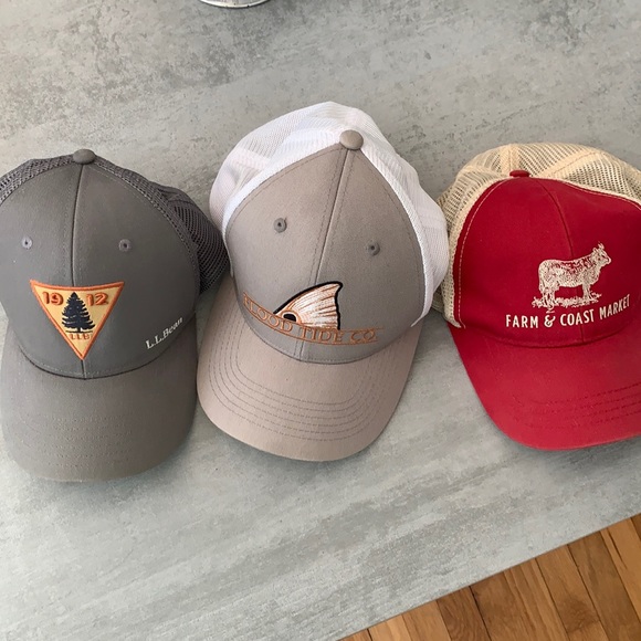 L.L. Bean Other - Lot of 3 trucker hats